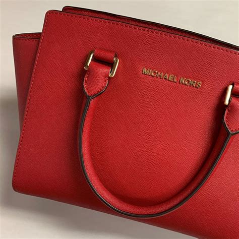 michael kors bag repair nj|Michael Kors complaint department.